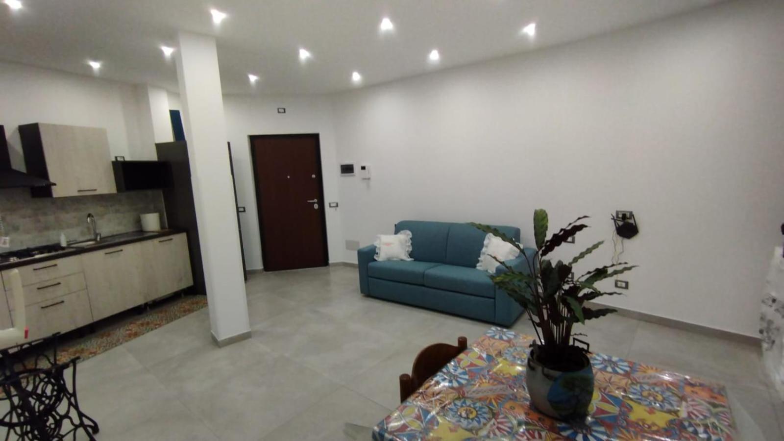 Rineddahouse Arenella - Vista Mare Panoramica A Palermo Con Parcheggio Privato Exterior foto