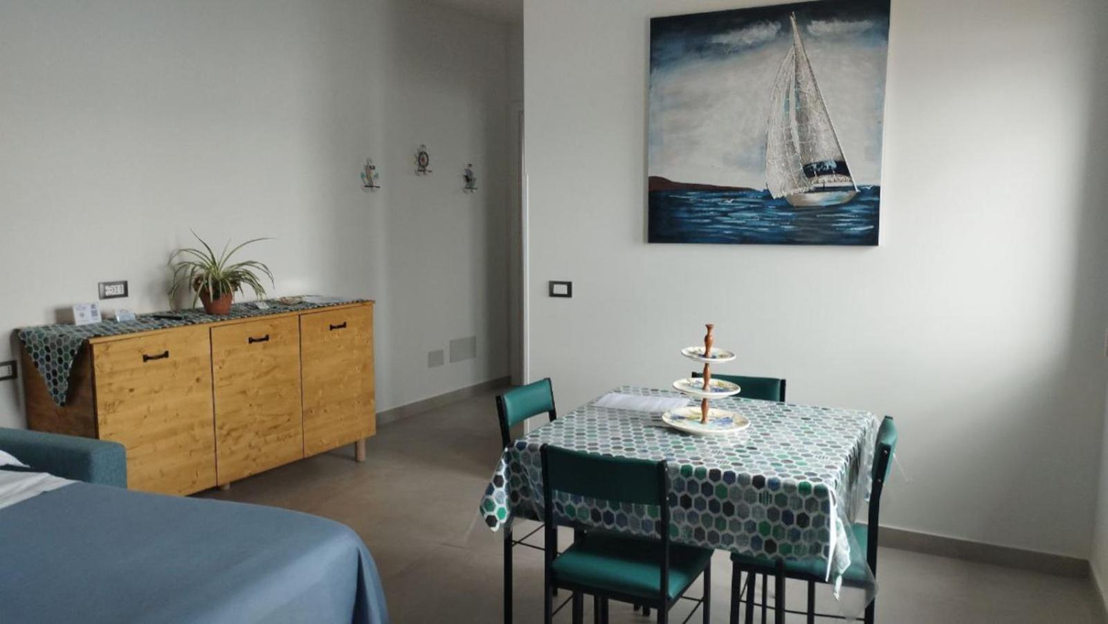Rineddahouse Arenella - Vista Mare Panoramica A Palermo Con Parcheggio Privato Exterior foto