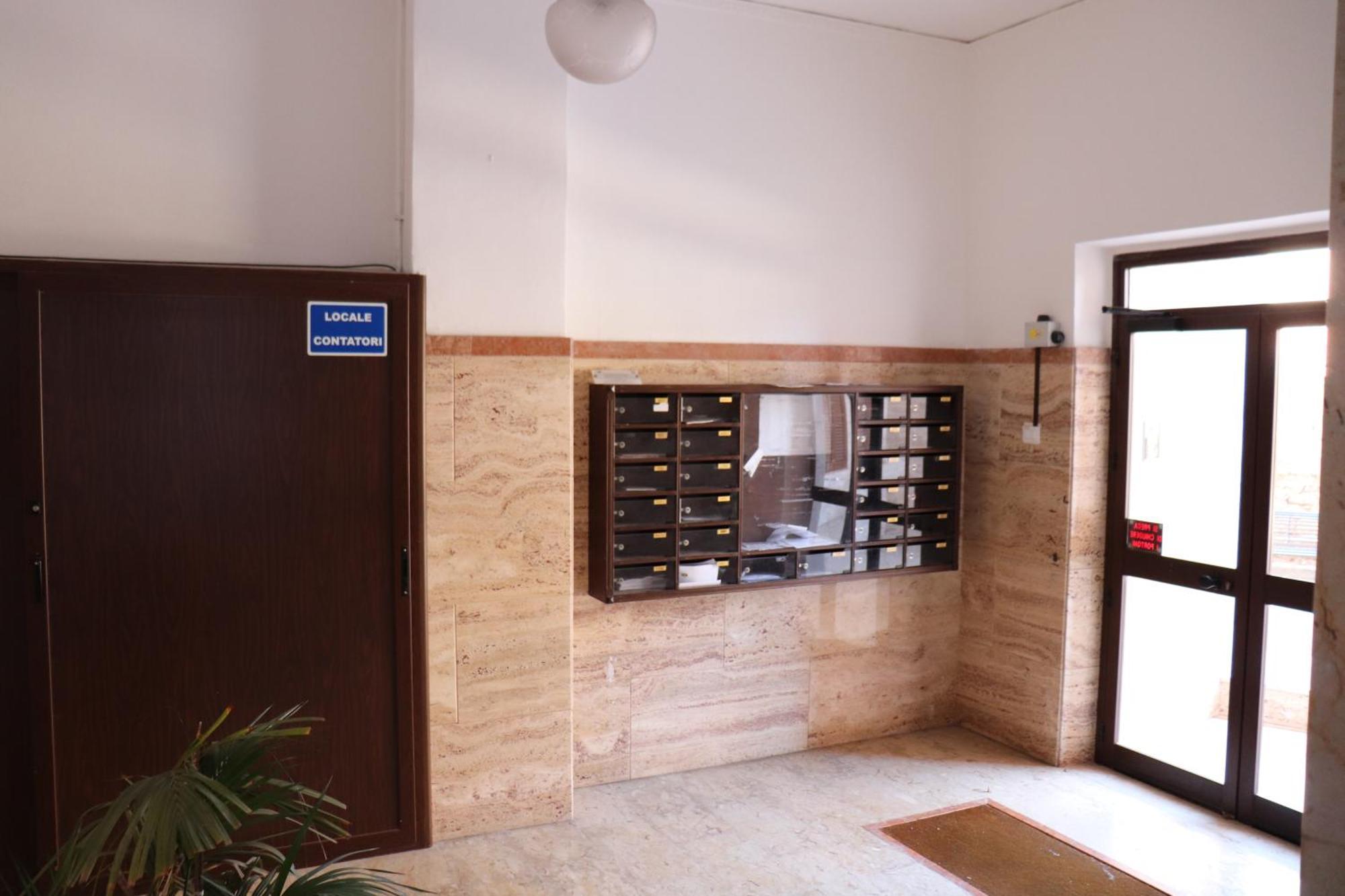 Rineddahouse Arenella - Vista Mare Panoramica A Palermo Con Parcheggio Privato Exterior foto