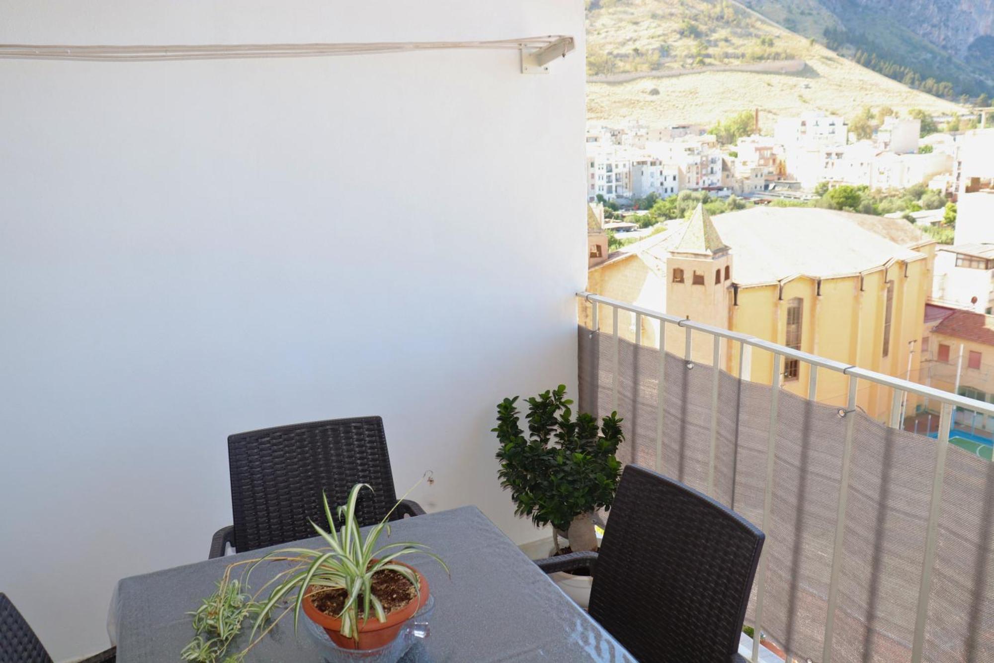 Rineddahouse Arenella - Vista Mare Panoramica A Palermo Con Parcheggio Privato Exterior foto